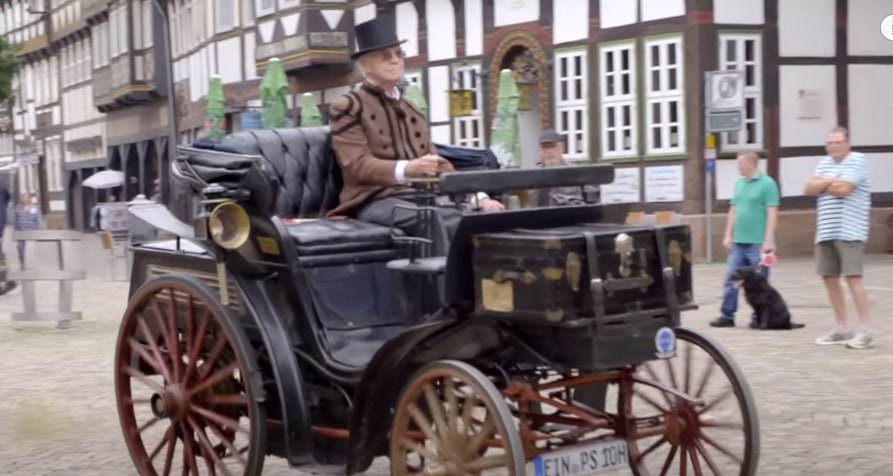 Как выглядит самый старый автомобиль в мире, который до сих пор на ходу